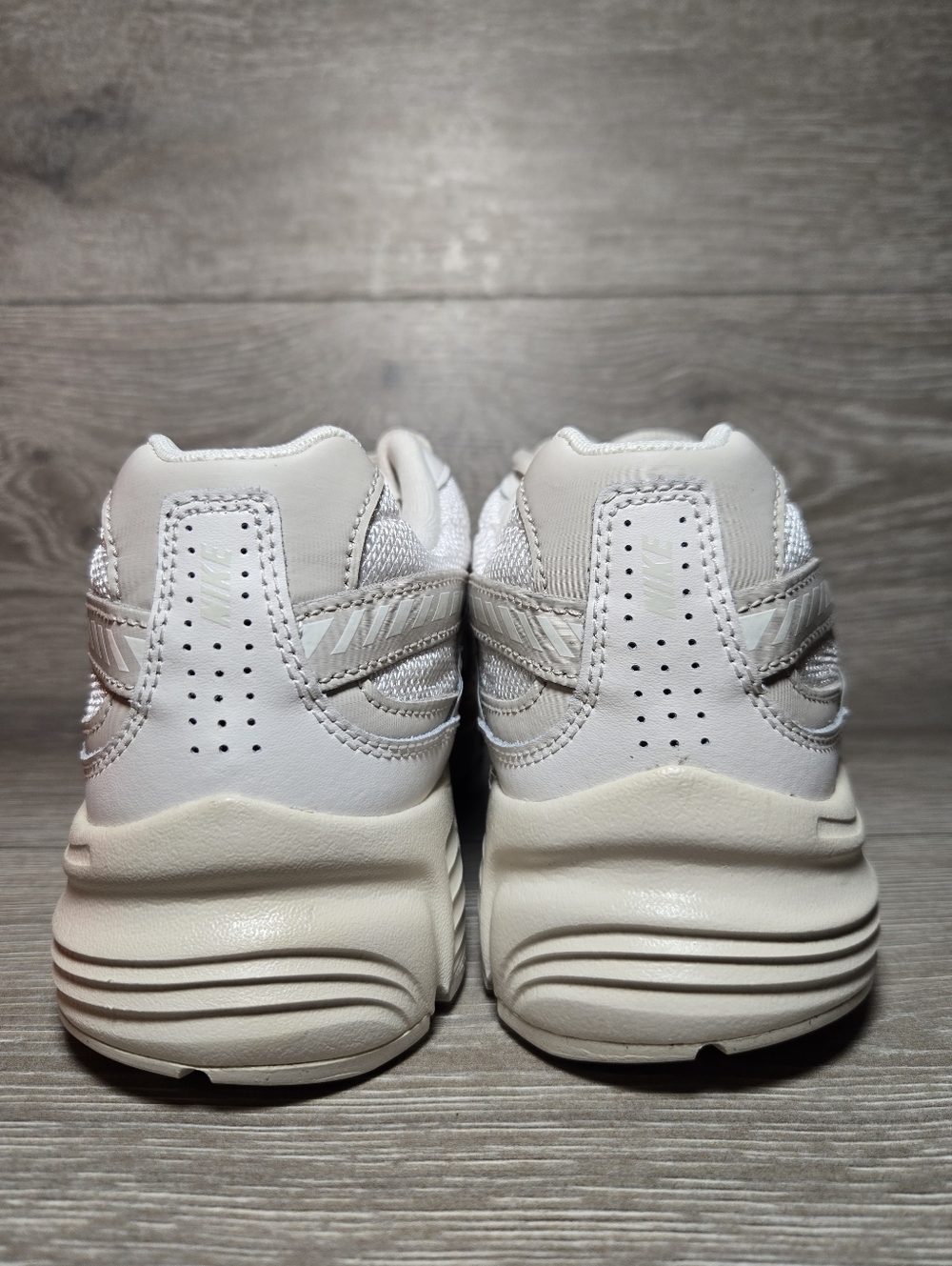 Nike Initiator Running Shoes Light Orewood Brown / Sail 394053-103 Womens Size 9 - Picture 4 of 7